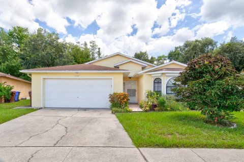 Villa ou maison à vendre à Kissimmee, Floride: 3 chambres, 150.22 m2 № 1317872 - photo 1