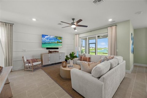 Villa ou maison à vendre à Punta Gorda, Floride: 5 chambres, 223.15 m2 № 1302579 - photo 3