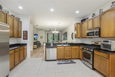 Casa en venta en Wesley Chapel, Florida, 3 dormitorios, 159.14 m2 № 1302619 - foto 12