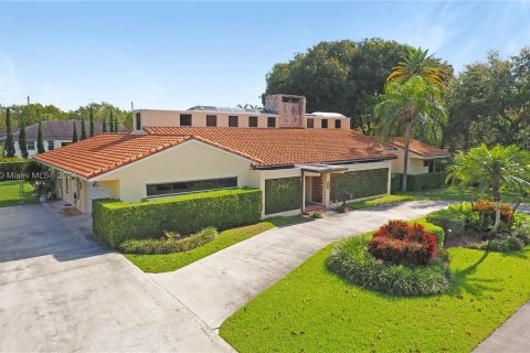 Villa ou maison à vendre à Palmetto Bay, Floride: 3 chambres, 310.39 m2 № 1229034 - photo 2