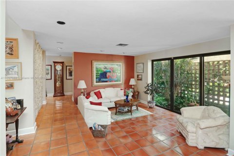 Casa en venta en Palmetto Bay, Florida, 3 dormitorios, 310.39 m2 № 1229034 - foto 11