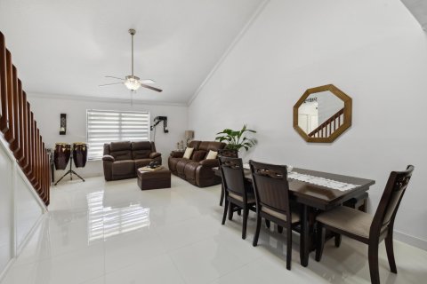 Adosado en venta en Coral Springs, Florida, 3 dormitorios, 122.63 m2 № 1189572 - foto 26