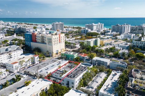 Condo in Miami Beach, Florida, 1 bedroom  № 958898 - photo 27