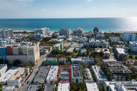 Condo in Miami Beach, Florida, 1 bedroom  № 958898 - photo 30