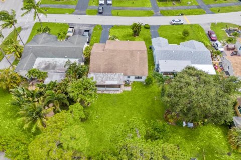 Villa ou maison à vendre à Lake Worth, Floride: 3 chambres, 150.32 m2 № 1231223 - photo 2