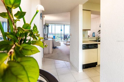 Condominio en venta en Clearwater, Florida, 2 dormitorios, 89.19 m2 № 1401763 - foto 5