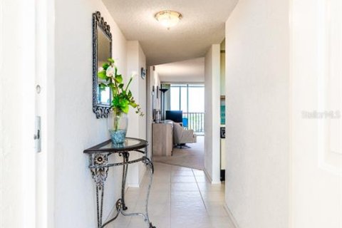 Condominio en venta en Clearwater, Florida, 2 dormitorios, 89.19 m2 № 1401763 - foto 4