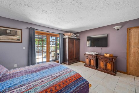 Casa en venta en Port St. Lucie, Florida, 3 dormitorios, 201.97 m2 № 1137381 - foto 10