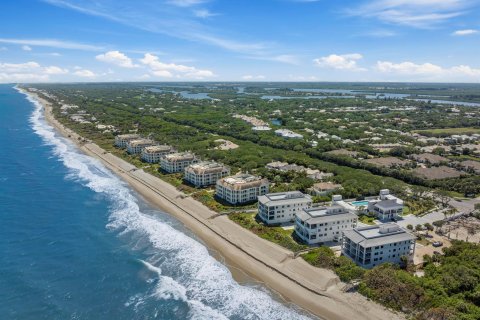 Condominio en venta en Vero Beach, Florida, 5 dormitorios, 487.27 m2 № 1141325 - foto 24