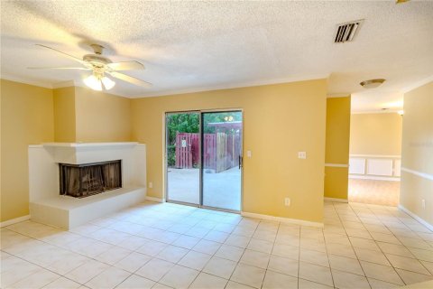 Townhouse in Winter Park, Florida 3 bedrooms, 153.47 sq.m. № 1362085 - photo 4