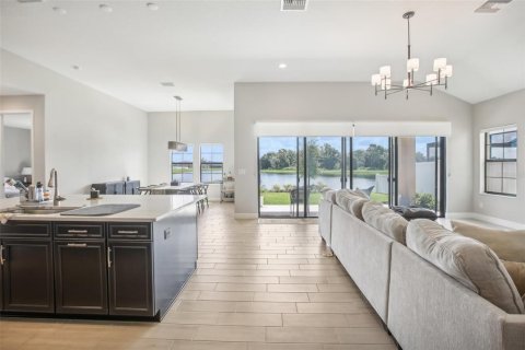 Villa ou maison à vendre à Riverview, Floride: 4 chambres, 299.05 m2 № 1344478 - photo 5