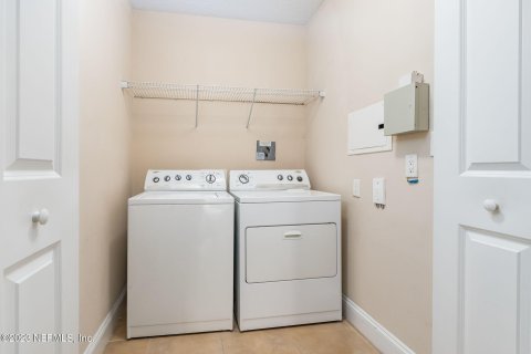 Condo in Jacksonville, Florida, 2 bedrooms  № 855305 - photo 8