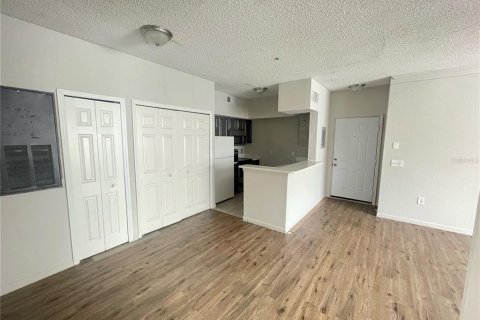Condominio en venta en Orlando, Florida, 1 dormitorio, 66.98 m2 № 1015714 - foto 10