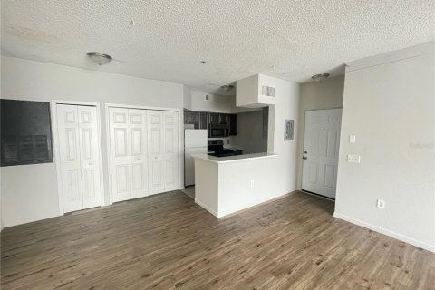 Condominio en venta en Orlando, Florida, 1 dormitorio, 66.98 m2 № 1015714 - foto 3