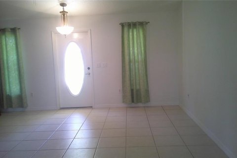 House in Okeechobee, Florida 2 bedrooms, 177.44 sq.m. № 1247762 - photo 17