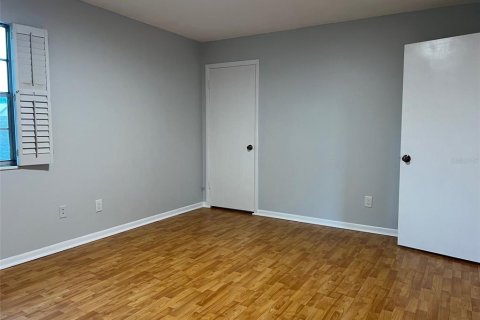 Touwnhouse à vendre à Tampa, Floride: 2 chambres, 97.36 m2 № 1298317 - photo 27