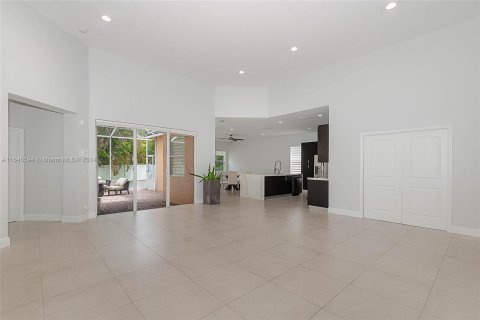 Villa ou maison à vendre à Miramar, Floride: 4 chambres, 244.7 m2 № 1328778 - photo 6