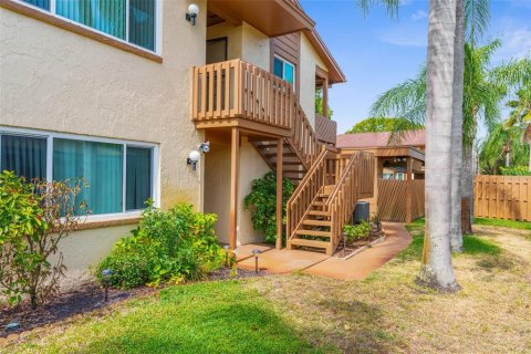 Condominio en venta en New Port Richey, Florida, 2 dormitorios, 106.28 m2 № 1202113 - foto 3