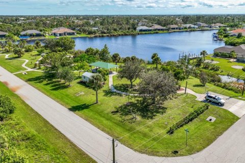 Terreno en venta en Port Charlotte, Florida № 1245991 - foto 5