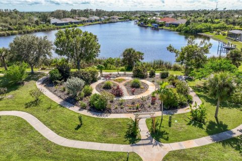 Terreno en venta en Port Charlotte, Florida № 1245991 - foto 6