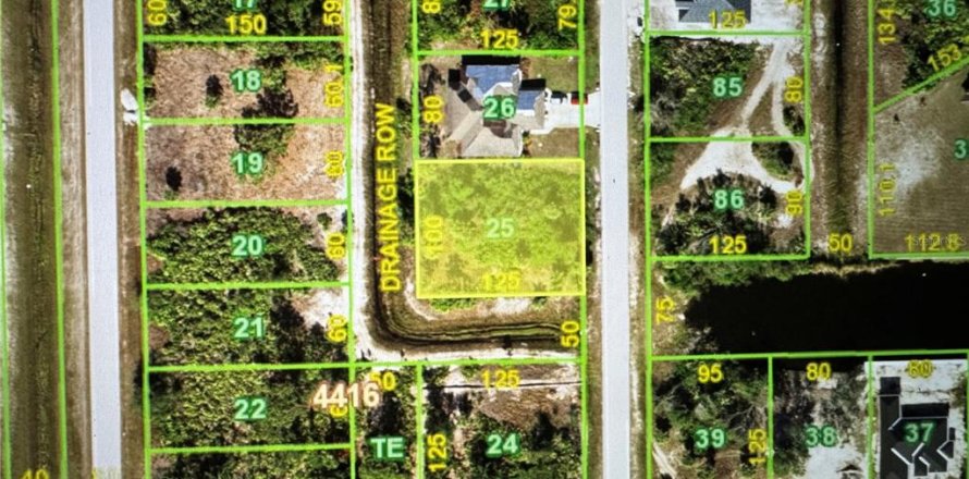 Land in Port Charlotte, Florida № 1245991