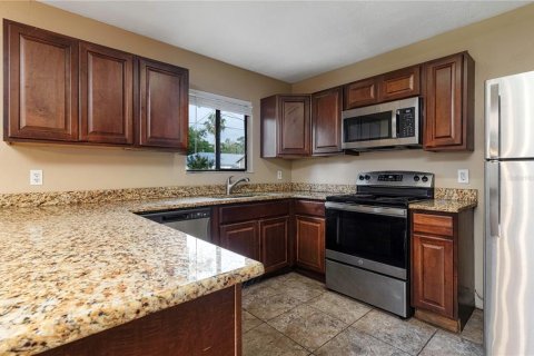 Casa en venta en Edgewater, Florida, 3 dormitorios, 115.2 m2 № 1122237 - foto 17