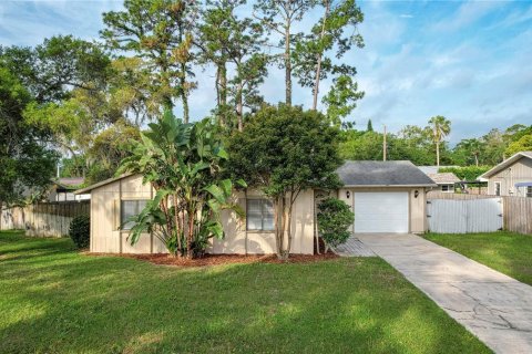 Villa ou maison à vendre à Edgewater, Floride: 3 chambres, 115.2 m2 № 1122237 - photo 2