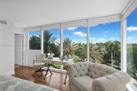 Copropriété à vendre à Miami, Floride: 2 chambres, 127 m2 № 1215338 - photo 20