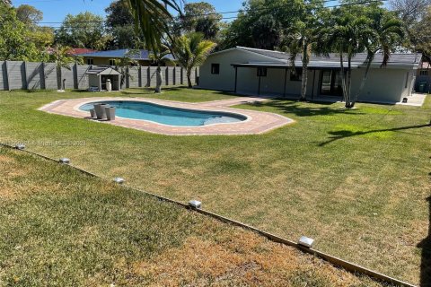 Villa ou maison à vendre à Miami Lakes, Floride: 3 chambres, 204.01 m2 № 1116048 - photo 16