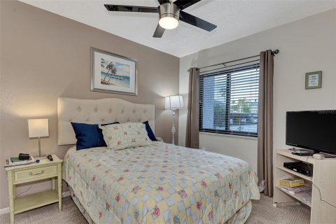 Condo in Sarasota, Florida, 1 bedroom  № 939159 - photo 21