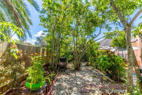 Villa ou maison à vendre à Kissimmee, Floride: 4 chambres, 208.66 m2 № 1251613 - photo 15