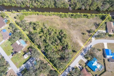 Terreno en venta en Port Charlotte, Florida № 1251571 - foto 2