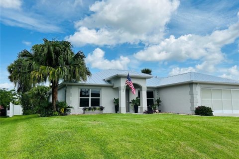 Villa ou maison à vendre à North Port, Floride: 3 chambres, 175.86 m2 № 1278799 - photo 2