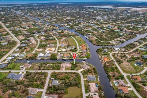 Terreno en venta en Port Charlotte, Florida № 966287 - foto 11