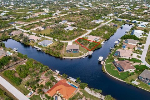 Terreno en venta en Port Charlotte, Florida № 966287 - foto 14