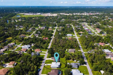 Villa ou maison à vendre à North Port, Floride: 3 chambres, 168.34 m2 № 1373407 - photo 4