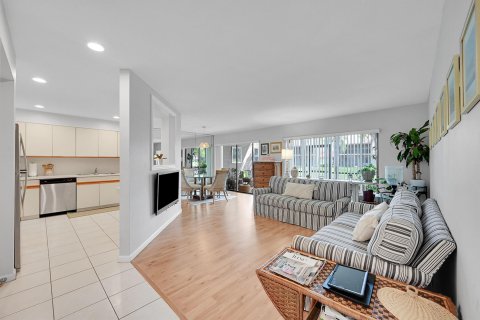 Copropriété à vendre à Boca Raton, Floride: 2 chambres, 84.91 m2 № 1152000 - photo 1