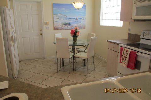 House in Delray Beach, Florida 2 bedrooms, 164.07 sq.m. № 1151998 - photo 19