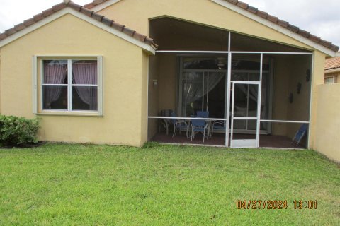 Villa ou maison à vendre à Delray Beach, Floride: 2 chambres, 164.07 m2 № 1151998 - photo 1