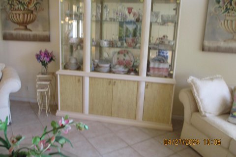 House in Delray Beach, Florida 2 bedrooms, 164.07 sq.m. № 1151998 - photo 17