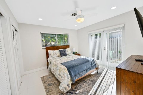 House in Fort Lauderdale, Florida 3 bedrooms, 202.9 sq.m. № 1227599 - photo 28