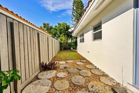 Villa ou maison à vendre à Fort Lauderdale, Floride: 3 chambres, 202.9 m2 № 1227599 - photo 12