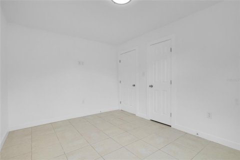 House in Orlando, Florida 3 bedrooms, 82.5 sq.m. № 1399229 - photo 14