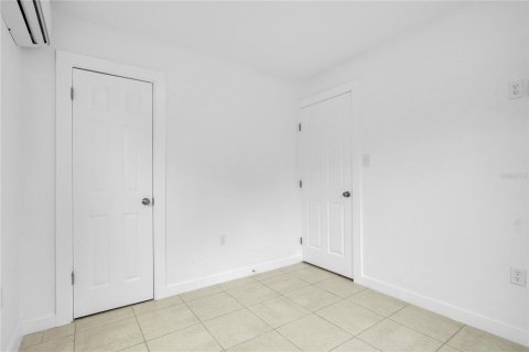 Casa en venta en Orlando, Florida, 3 dormitorios, 82.5 m2 № 1399229 - foto 16