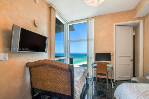 Copropriété à vendre à Sunny Isles Beach, Floride: 2 chambres, 129.04 m2 № 1007081 - photo 14