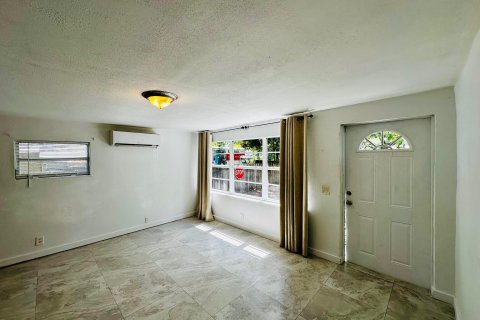 Casa en venta en Dania Beach, Florida, 2 dormitorios, 86.58 m2 № 1217434 - foto 11