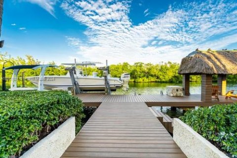 Casa en venta en Islamorada, Village of Islands, Florida, 3 dormitorios, 261.61 m2 № 981020 - foto 30