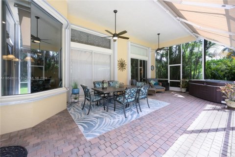 House in Stuart, Florida 4 bedrooms, 264.03 sq.m. № 1372375 - photo 26