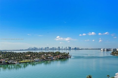 Condominio en venta en Miami Beach, Florida, 1 dormitorio, 98.94 m2 № 1330887 - foto 5