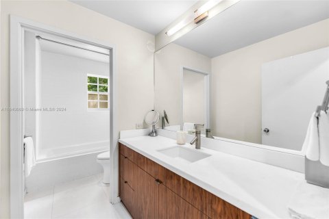 Copropriété à vendre à Miami Beach, Floride: 1 chambre, 86.21 m2 № 1320941 - photo 12